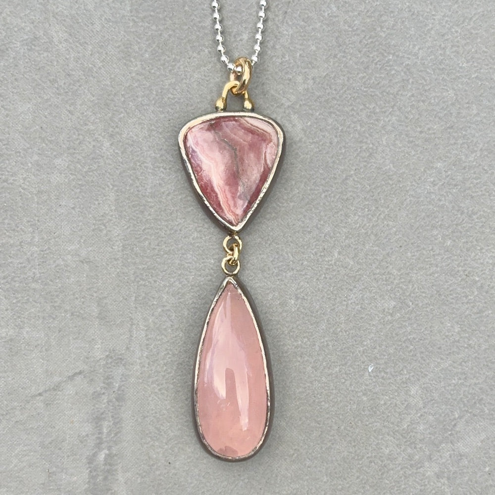 Rose Current Necklace