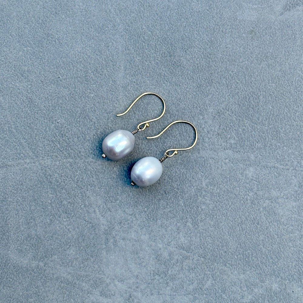 Afterlight Pearl Earrings