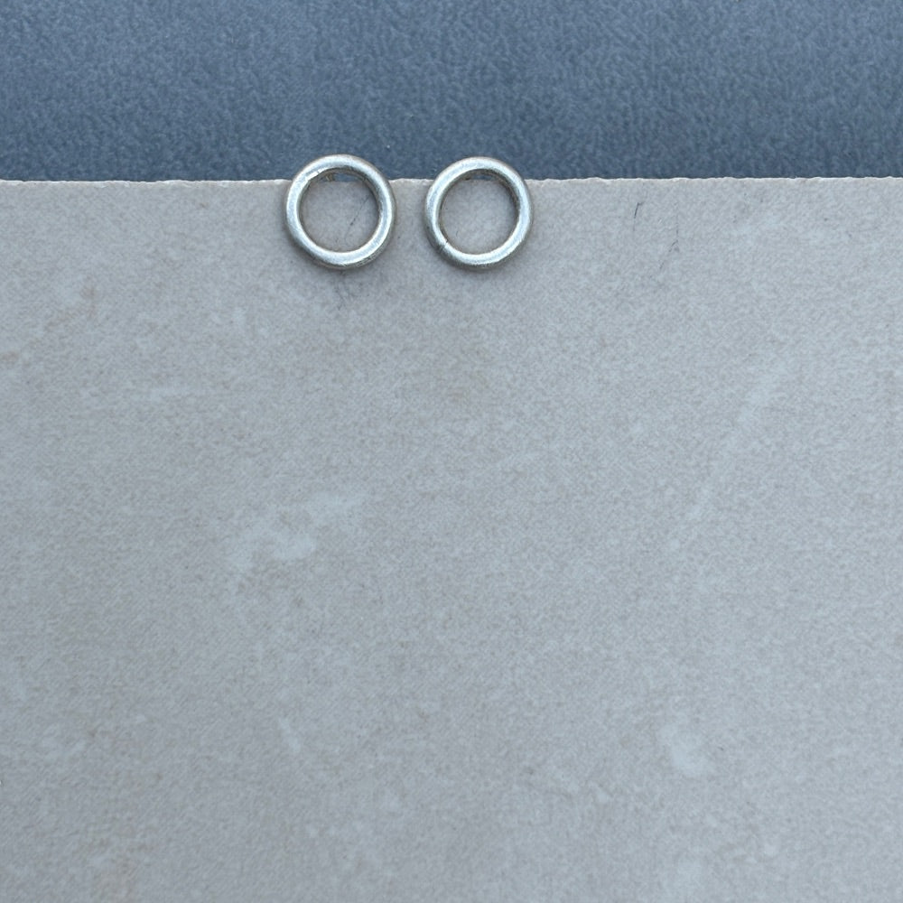 Halo Studs
