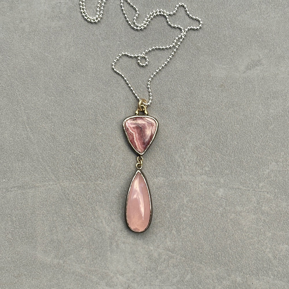 Rose Current Necklace